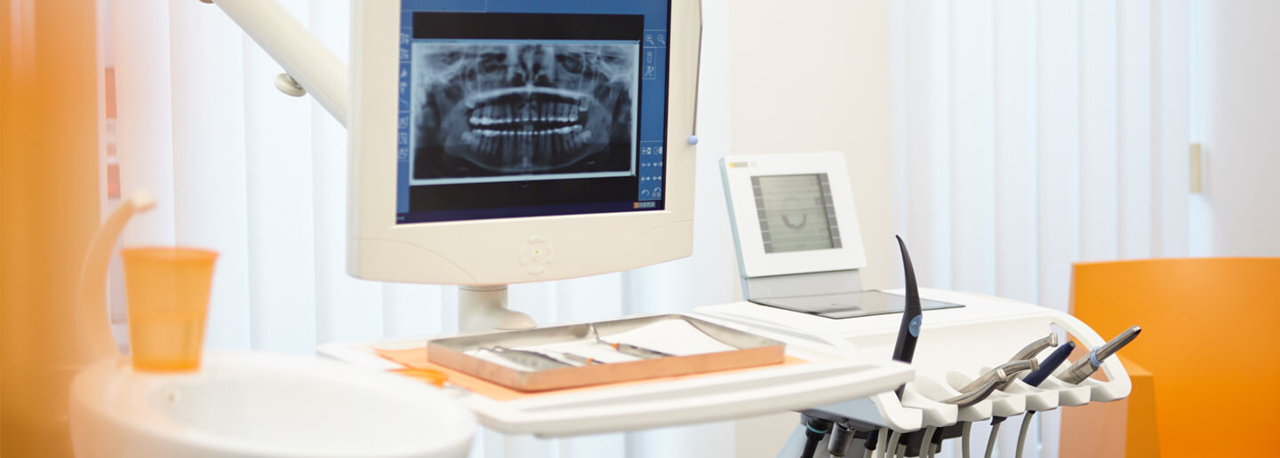 Digitales 2D-Röntgen beim Zahnarzt Rosenheim-Happing