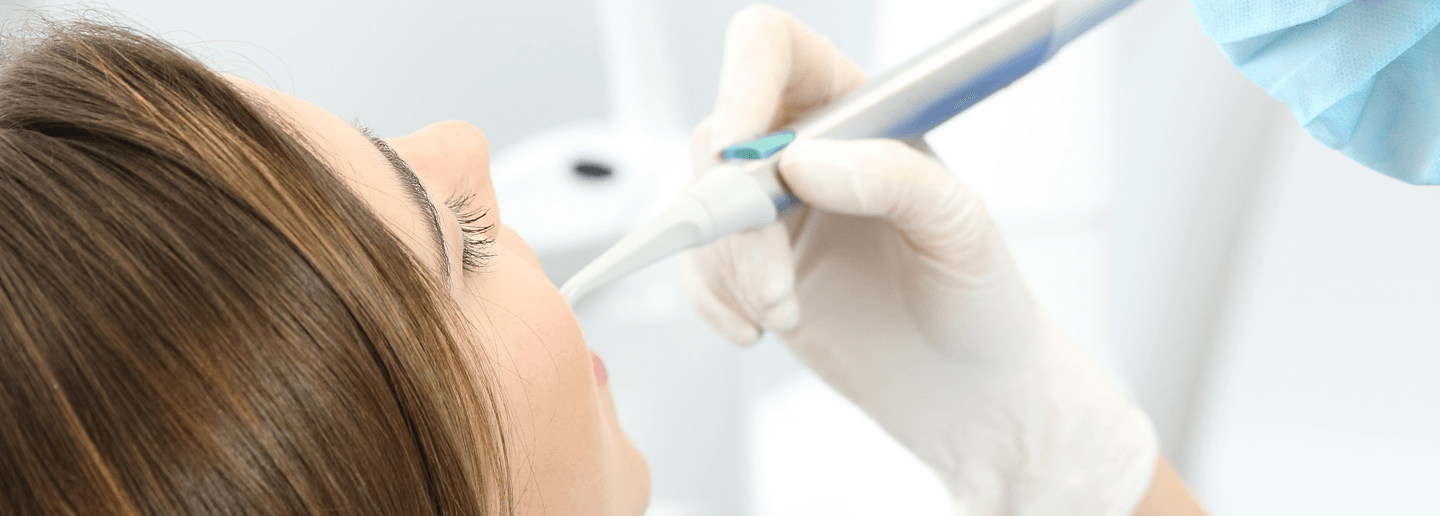 Moderne Behandlung und neueste Hightech-Ausstattung  beim Zahnarzt in Rosenheim
